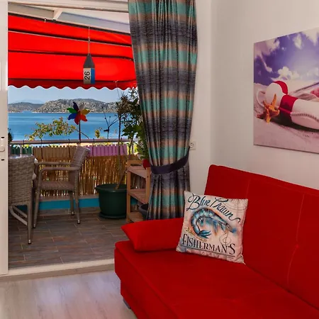 Derin Mavi Butik Sogut (Aegean)