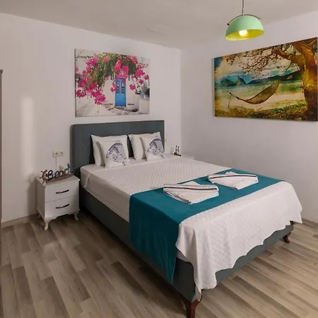 Derin Mavi Butik Проживание в семье Sogut (Aegean)