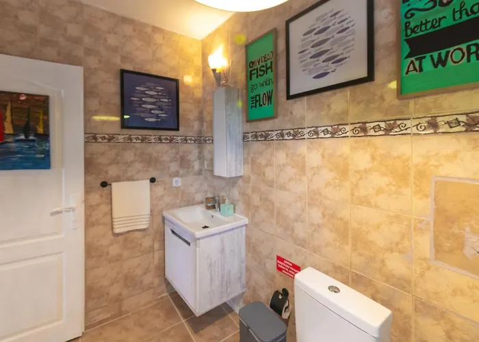 Gazde/Camere de închiriat Derin Mavi Butik