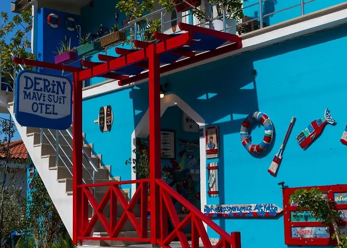 Derin Mavi Butik Δωμάτια σε οικογενειακή κατοικία