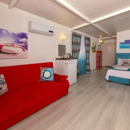 Derin Mavi Butik Sogut (Aegean)