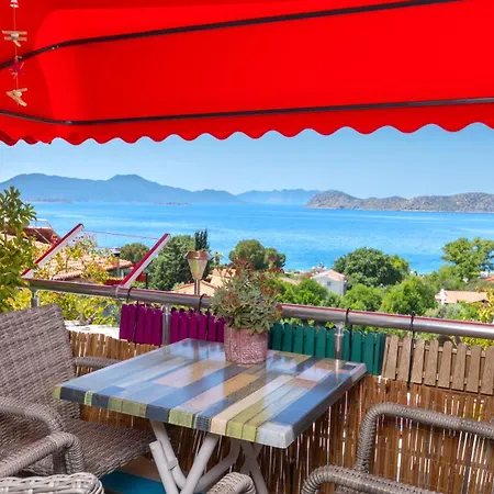 Derin Mavi Butik Homestay Sogut (Aegean)