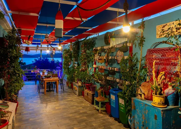 Derin Mavi Butik Sogut (Aegean)